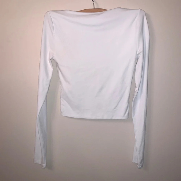 Aritzia Babaton White Sculpt Cropped Long Sleeve Shirt XS - Picture 4 of 11